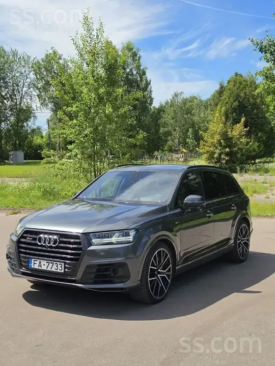 Audi Q7 2017 photo 3