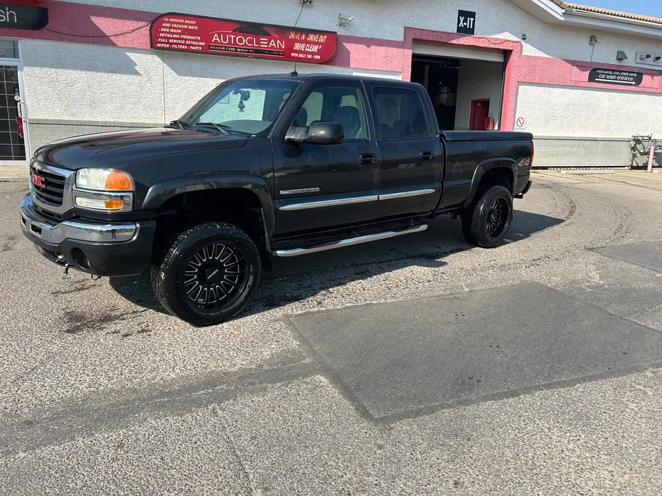 GMC Sierra 2500 2002 photo 2