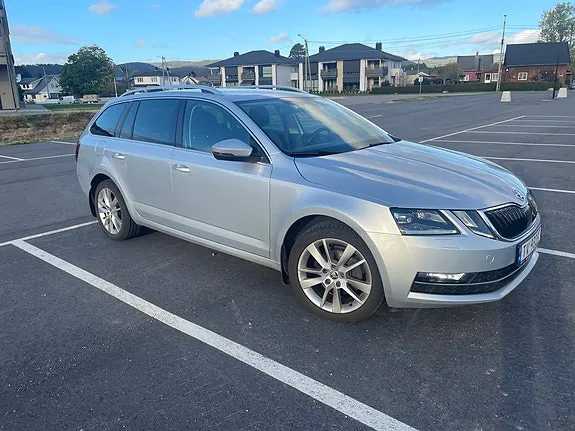 Skoda Octavia 2018 photo 3