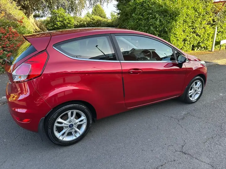 Ford Fiesta 2016 photo 5
