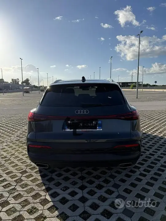 Audi Q5 2025 photo 3