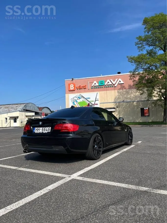 BMW 325