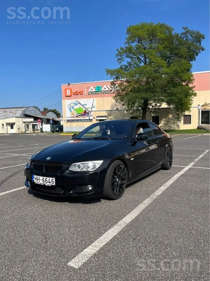 BMW 325 2013 photo 3
