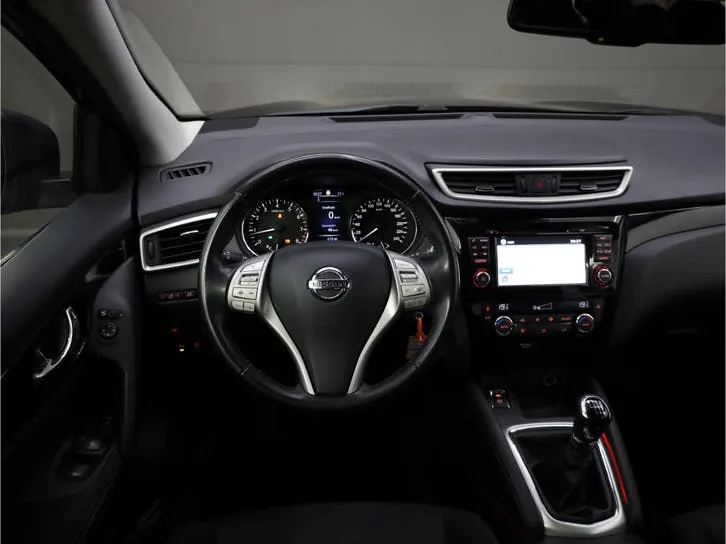 Nissan Qashqai 2016 photo 2