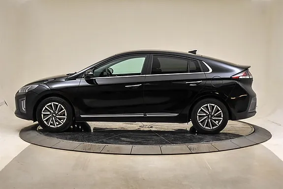 Hyundai Ioniq 2022 photo 2
