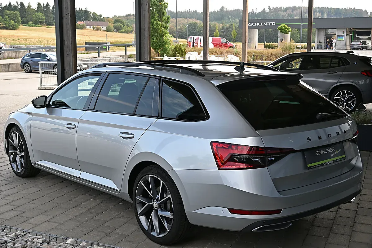 Skoda Superb 2020 photo 3