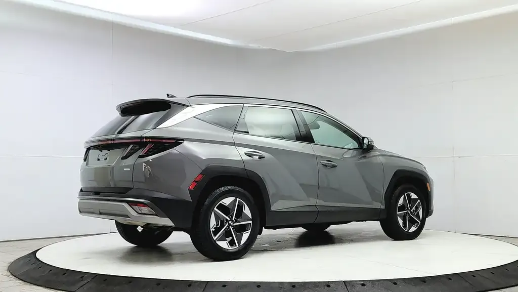 Hyundai Tucson 2025 photo 3