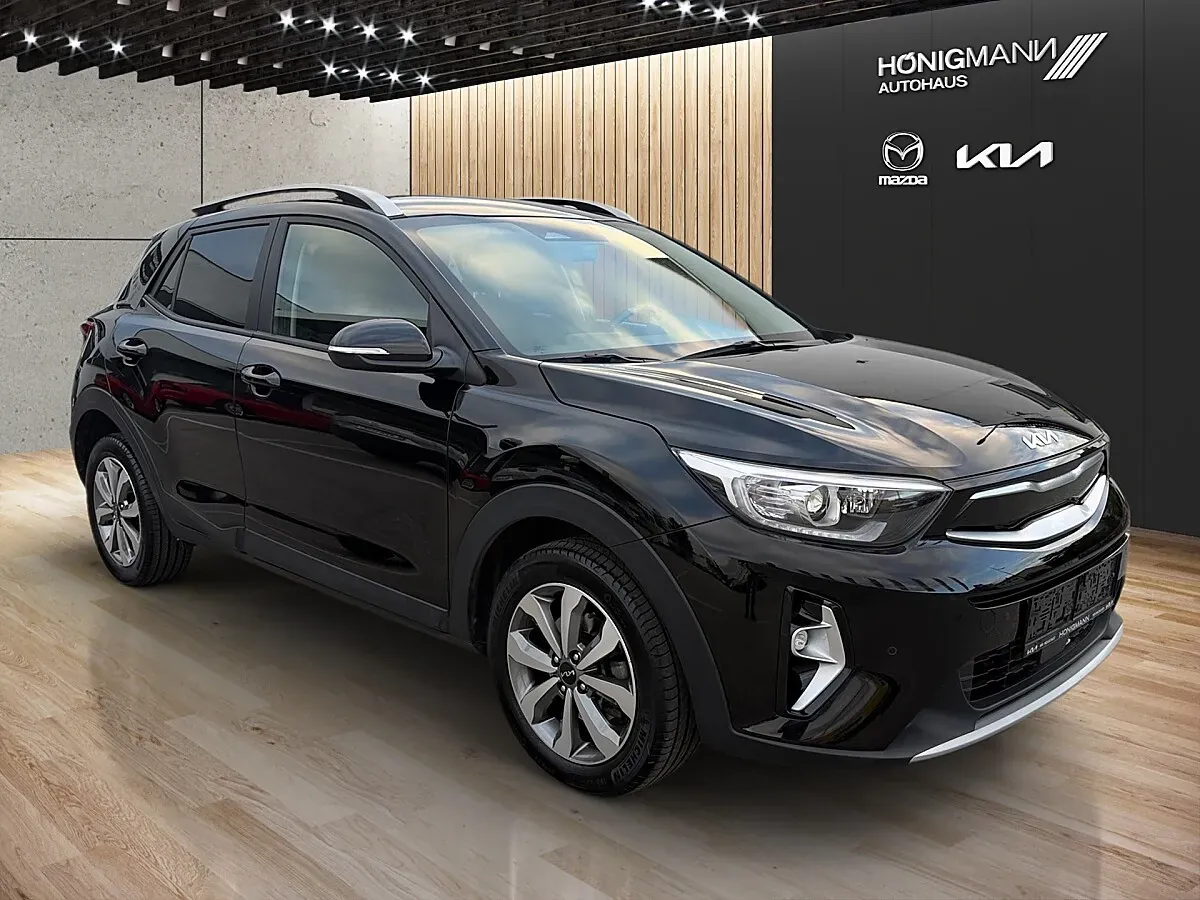 Kia Stonic 2023 photo 3