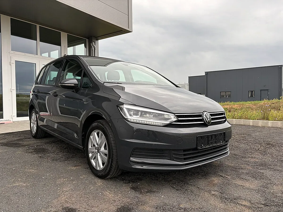 Volkswagen Touran 2025 photo 3