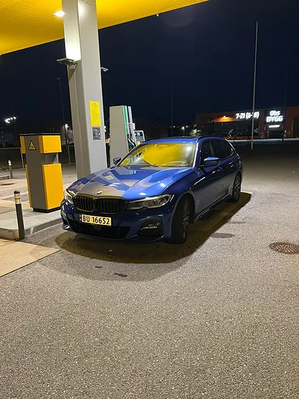 BMW 330I 2020 photo 3
