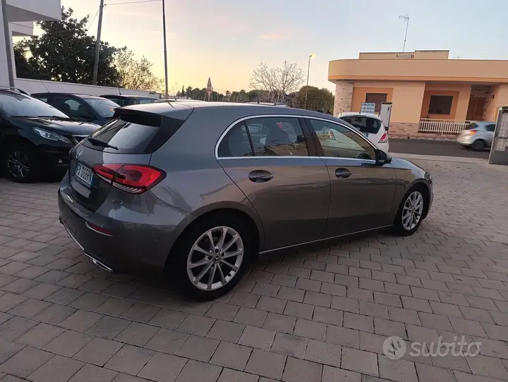 Mercedes-Benz A 180 2019 photo 5