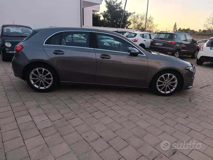 Mercedes-Benz A 180 2019 photo 4