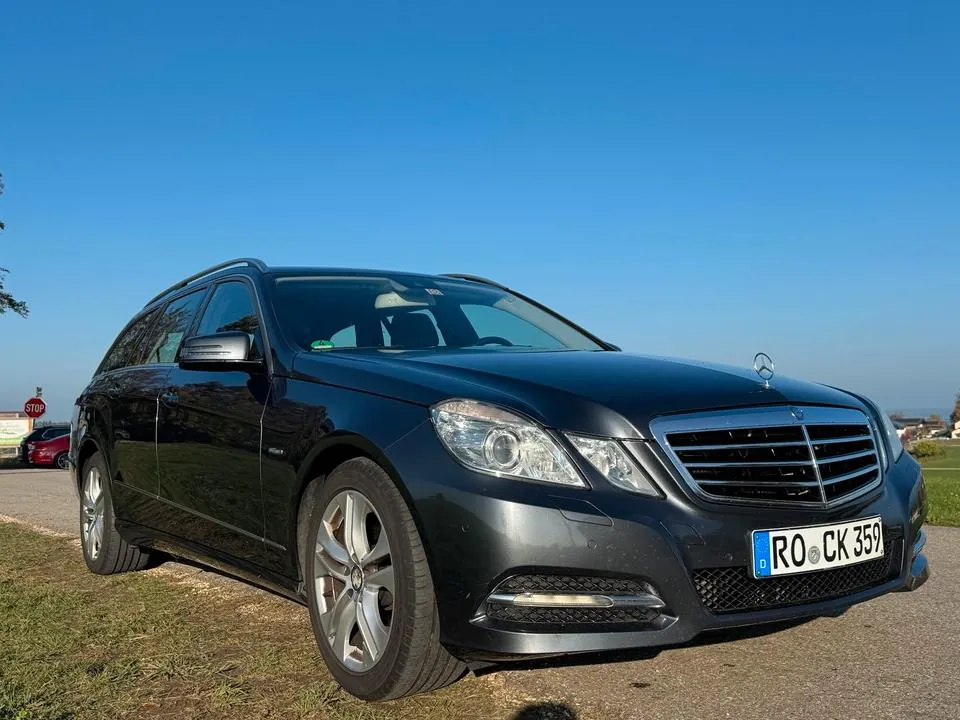 Mercedes-Benz E 220 Cdi