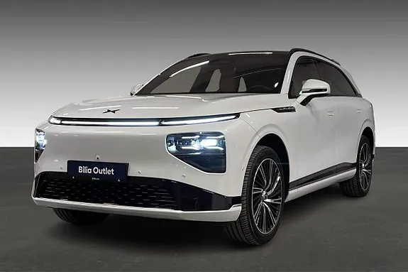 Xpeng G9