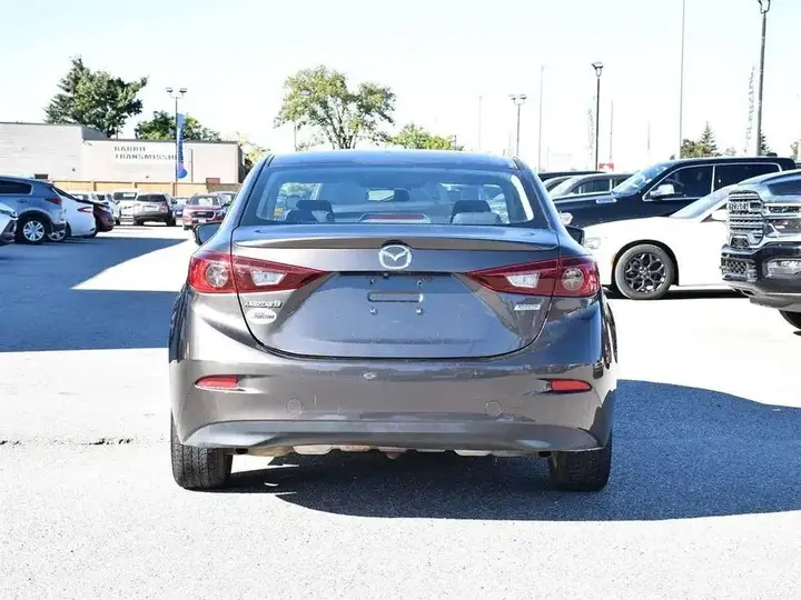 Mazda Mazda3 2015 photo 4