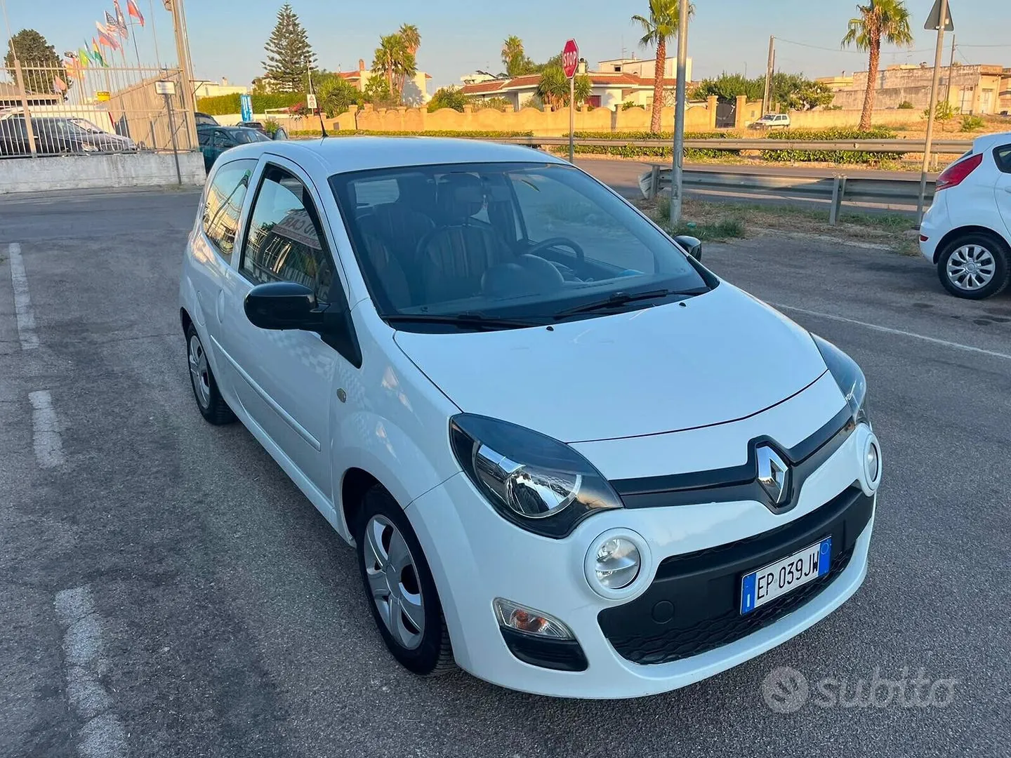 Renault Twingo 2012 photo 3