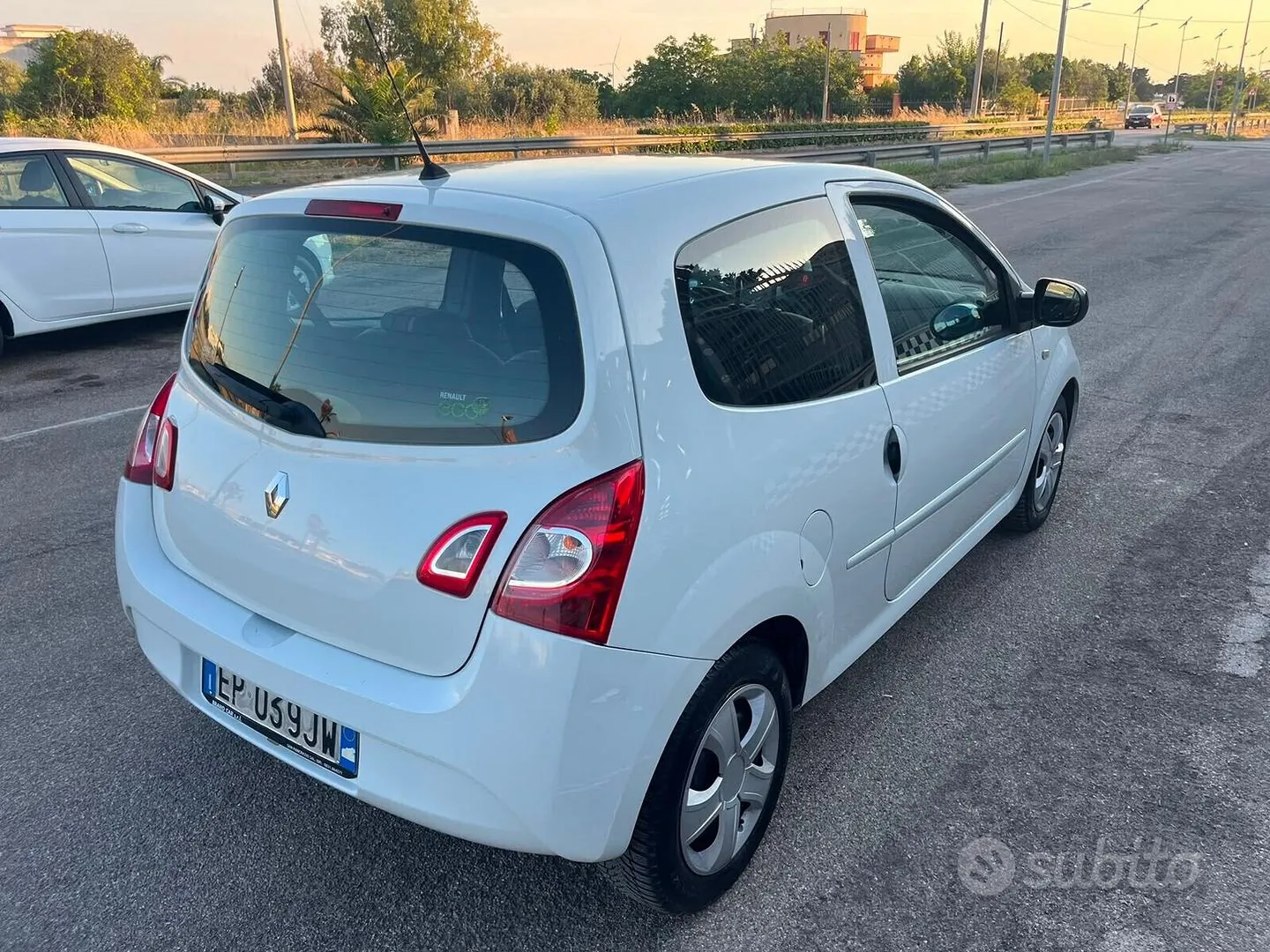 Renault Twingo 2012 photo 5