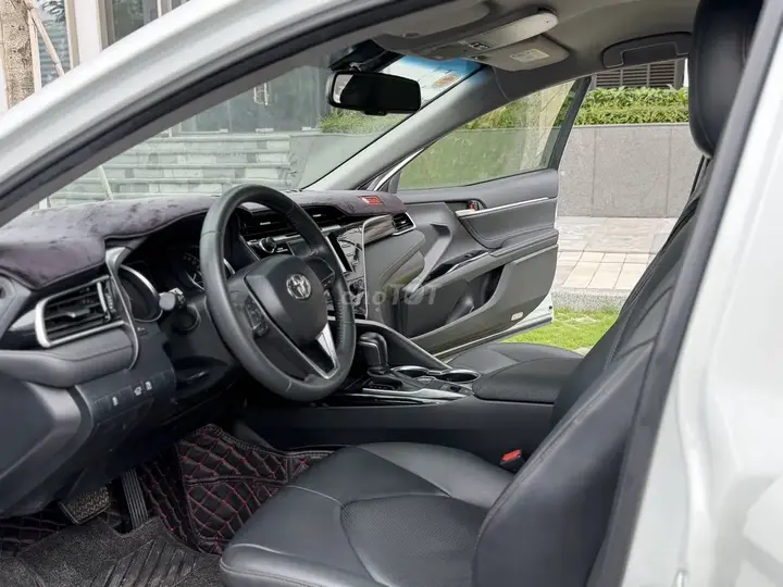 Toyota Camry 2021 photo 5