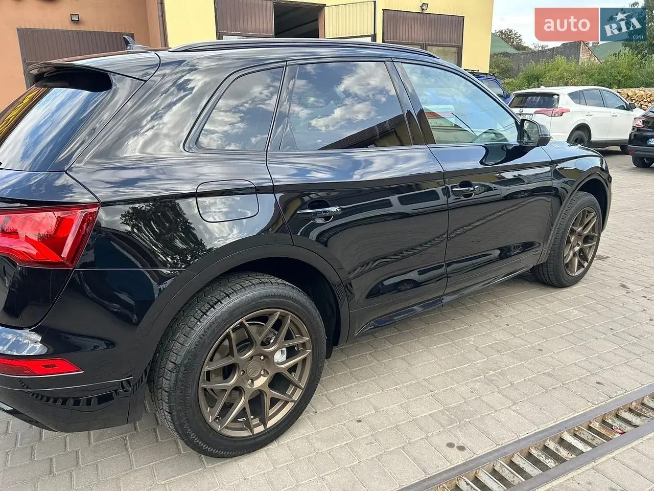 Audi Q5 2019 photo 5