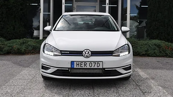 Volkswagen Golf I 2019 photo 2