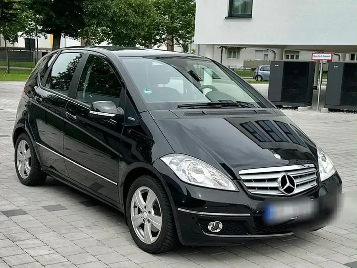 Mercedes-Benz A Klasse 180