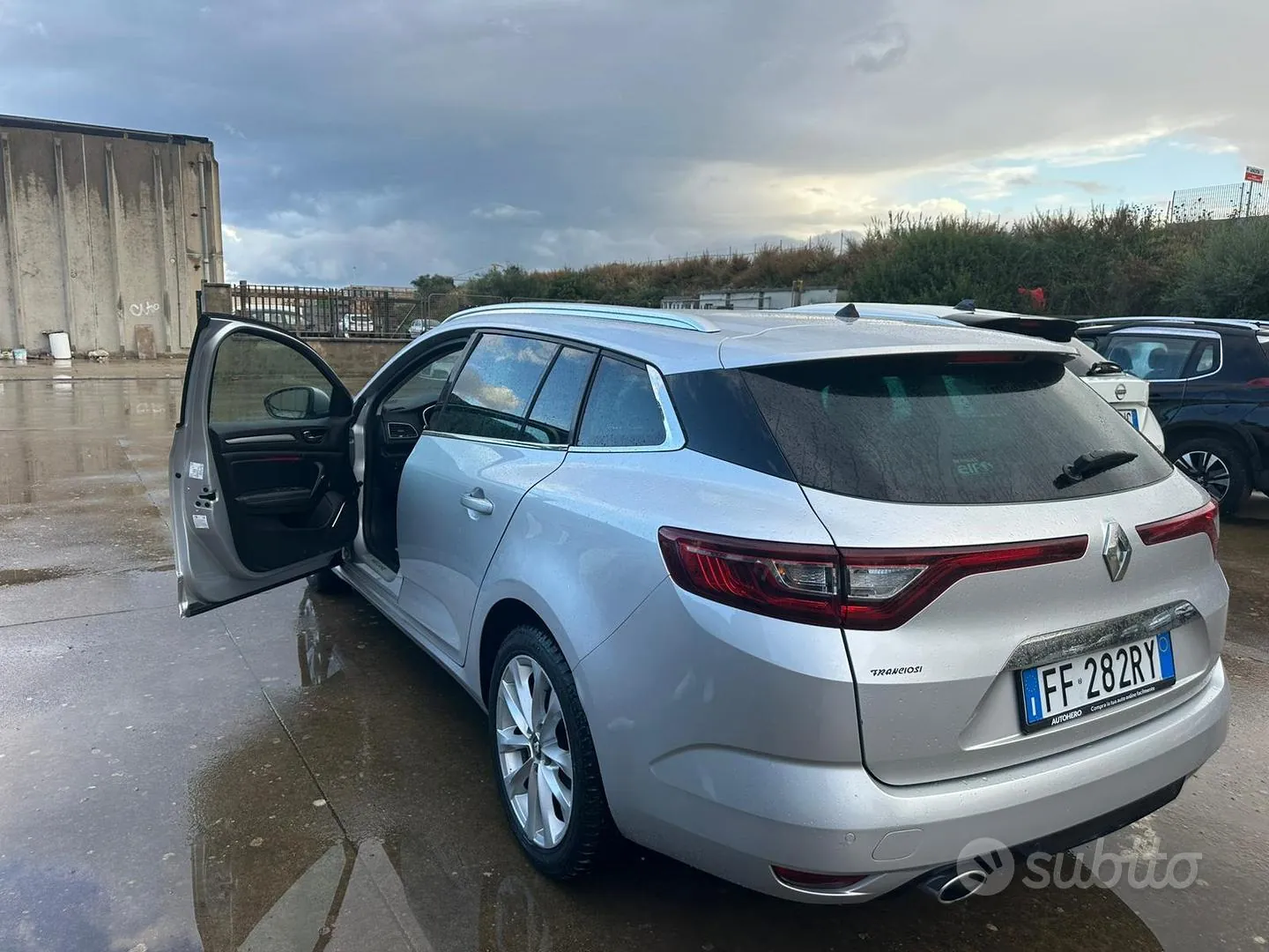 Renault Megane 2016 photo 3