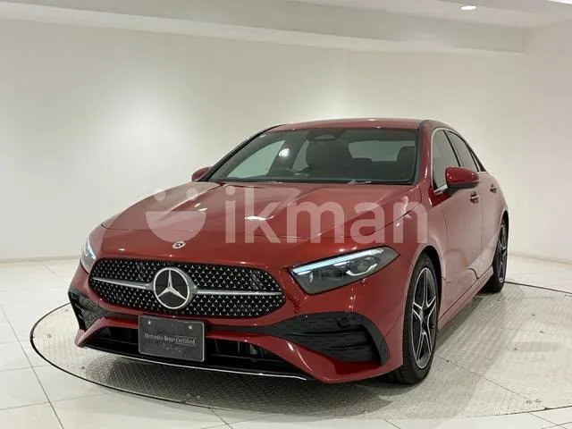 Mercedes-Benz A180 2025 photo 3