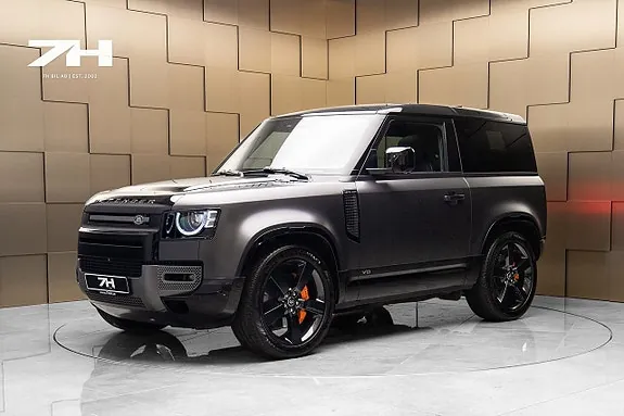 Land Rover Defender 90