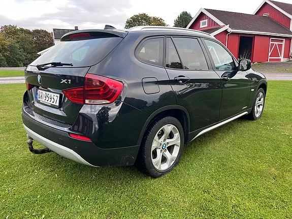 BMW X1 2010 photo 4