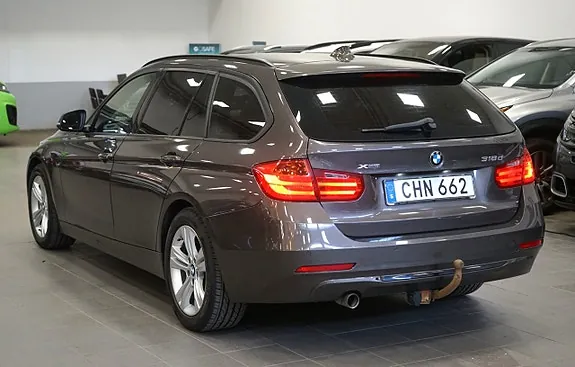 BMW 318D 2014 photo 3