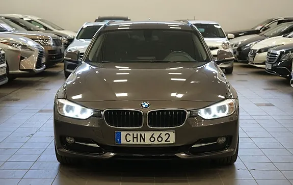 BMW 318D 2014 photo 5