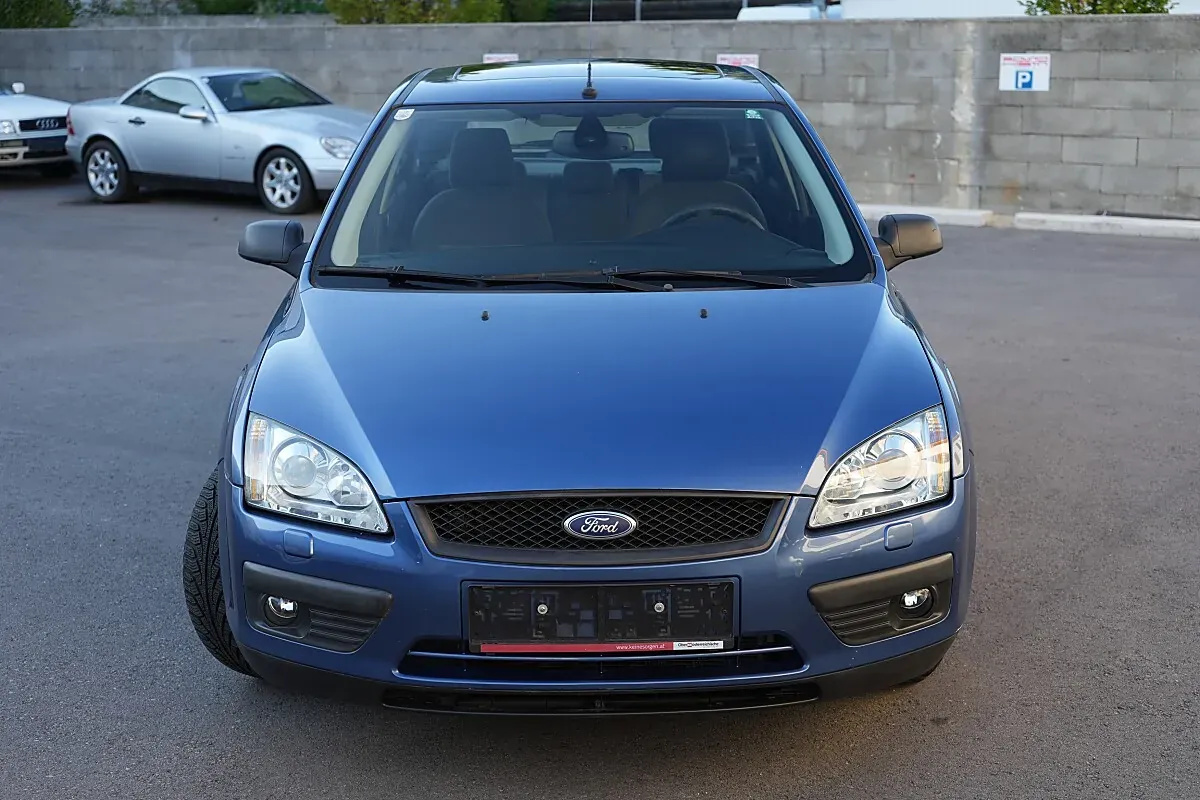 Ford Focus 2005 photo 2