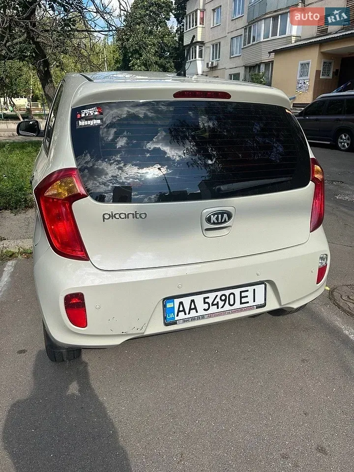 Kia Picanto 2013 photo 5