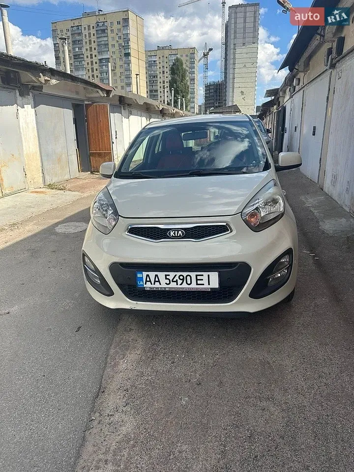 Kia Picanto 2013 photo 3