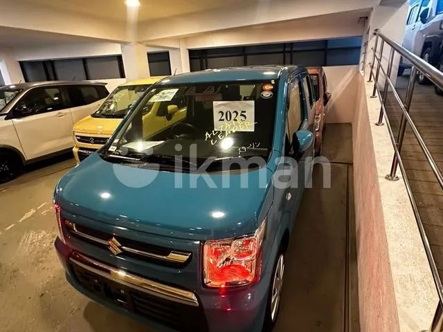 Suzuki Wagon R Fx 2025 photo 2