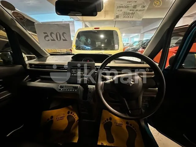 Suzuki Wagon R Fx 2025 photo 3