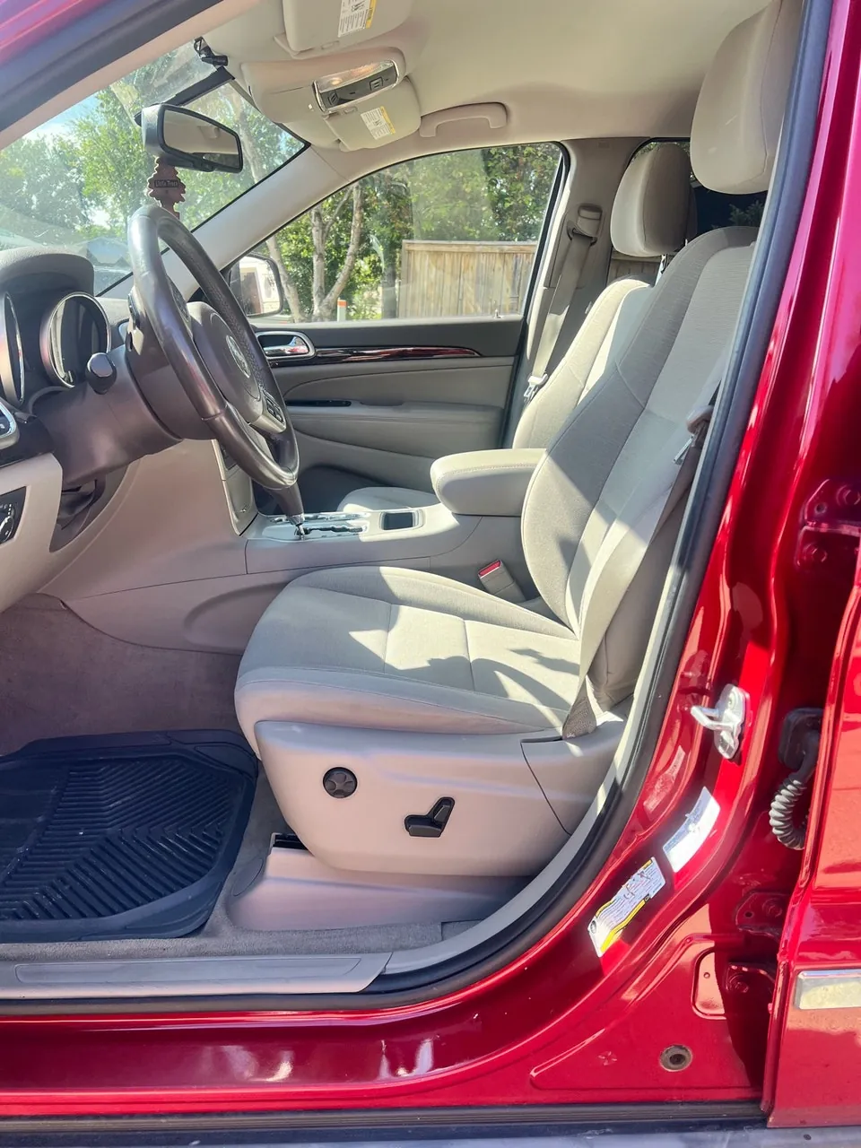 Jeep Grand Cherokee L 2011 photo 5