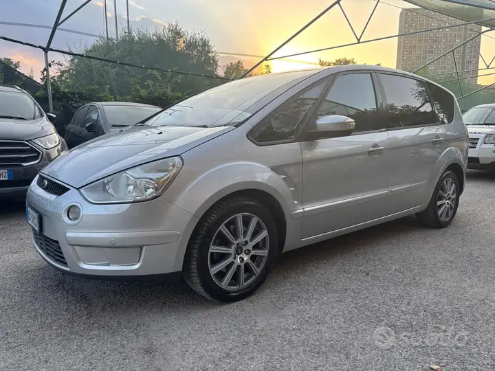 Ford S-Max
