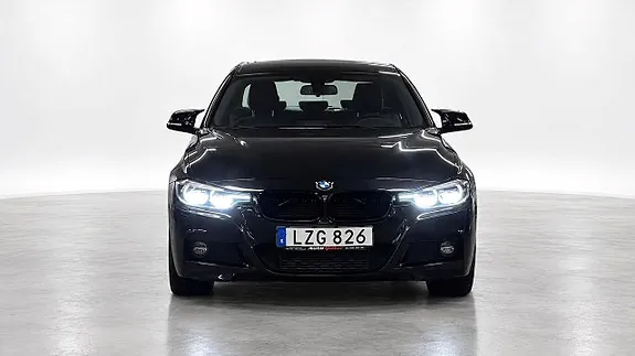 BMW 320 2018 photo 2