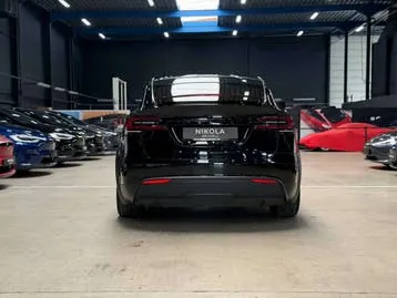 Tesla Model X 2023 photo 3