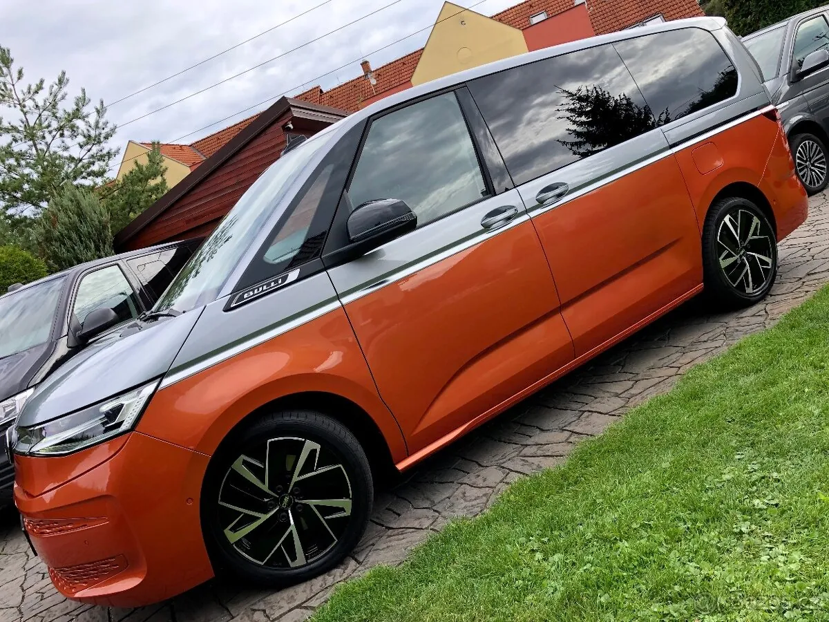 Volkswagen Multivan 2024 photo 2