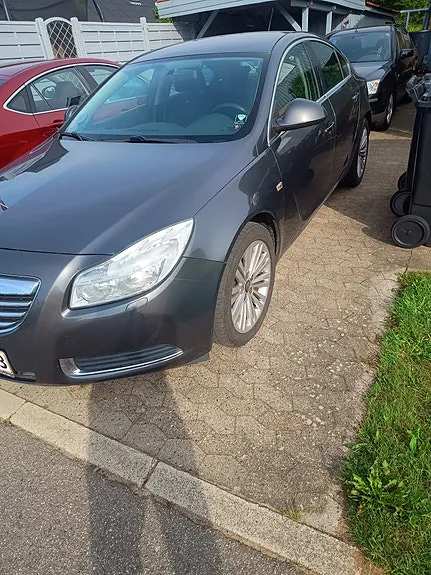 Opel Insignia 2009 photo 2