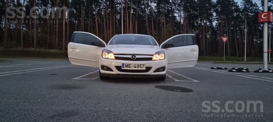 Opel Astra 2006 photo 2