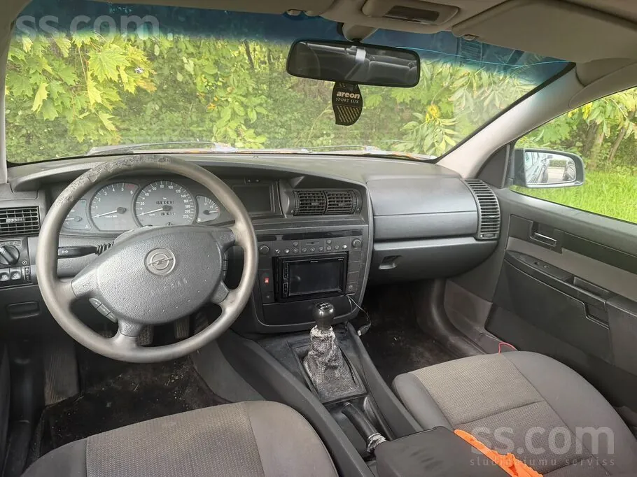Opel Omega 2001 photo 3