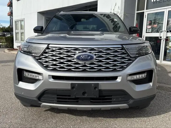Ford Explorer 2022 photo 4