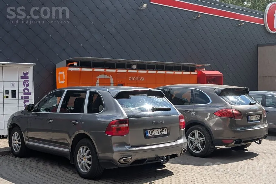 Porsche Cayenne 2009 photo 2