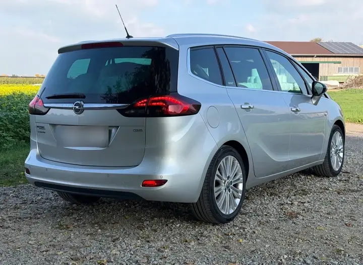 Opel Zafira Tourer 2012 photo 3