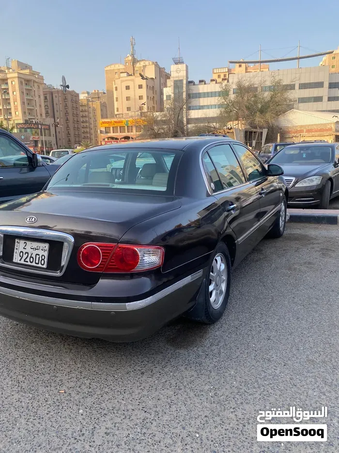 Kia Opirus 2006 photo 3