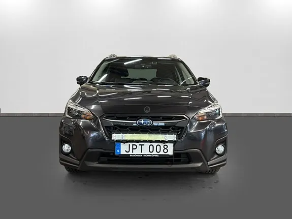 Subaru Xv 2018 photo 2