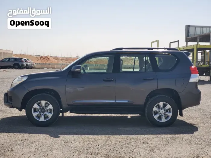 Toyota Land Cruiser 2011 photo 4
